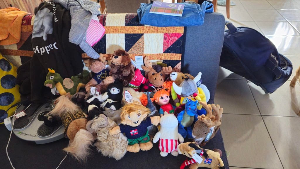 THE TRAVELLING COLLECTOR